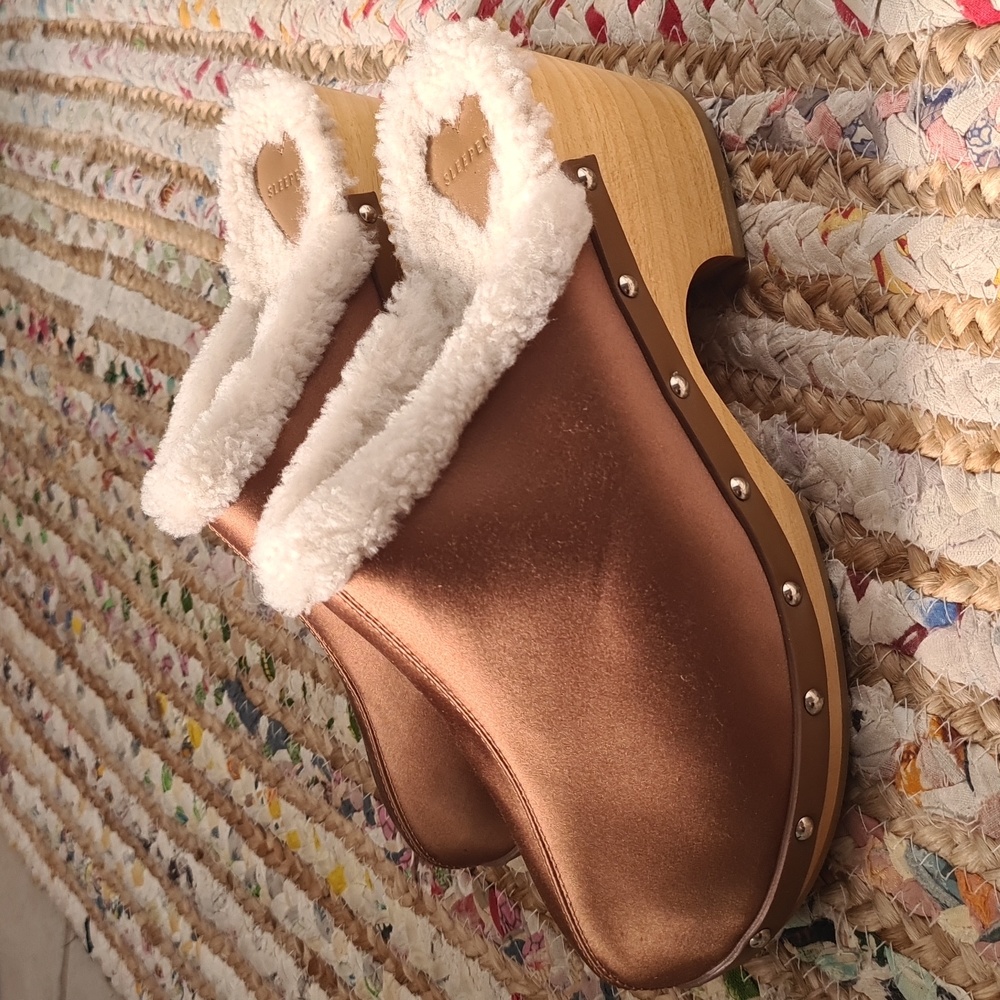 Sleeper satin clogs